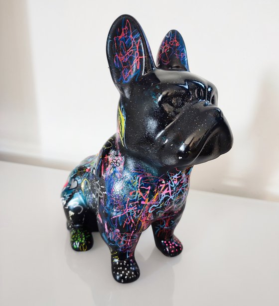 Galactica dog (bulldog)