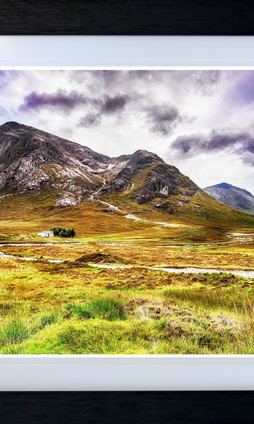 Lagangarbh Hut - Buachaille Etive Mor Glencoe Valley by Michael McHugh