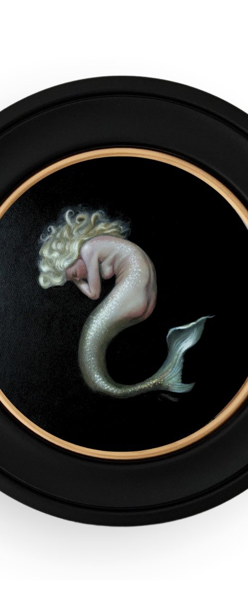 Nimue, mermaid circular oil painting by Ellisa Hague