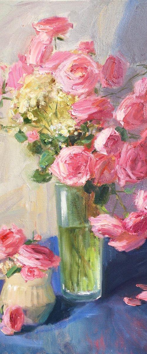 Mini roses by Olga Samar