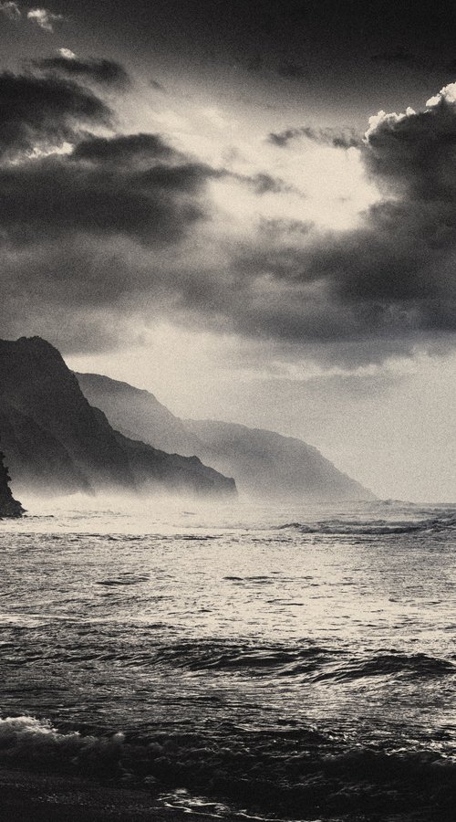 NA PALI DREAMS by Harv Greenberg