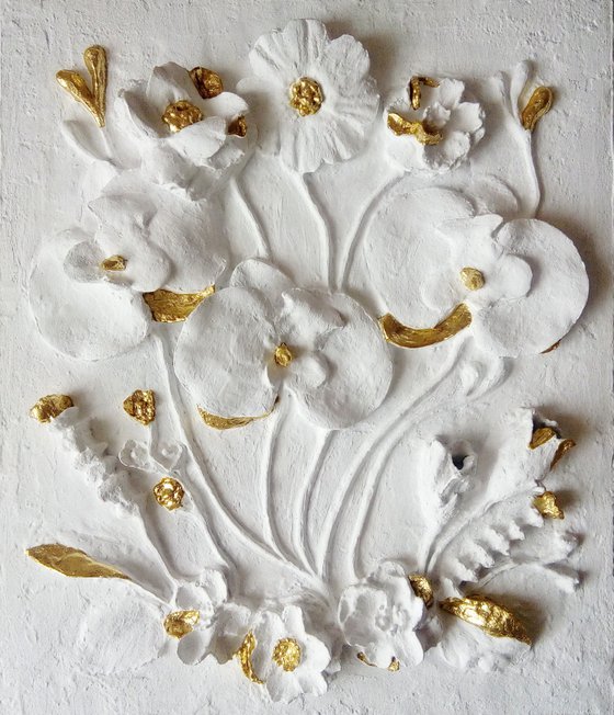 bas-relief panno "White and gold"