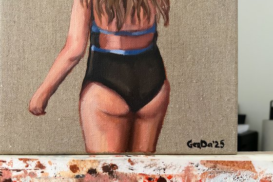 Girl in the yellow sun hat