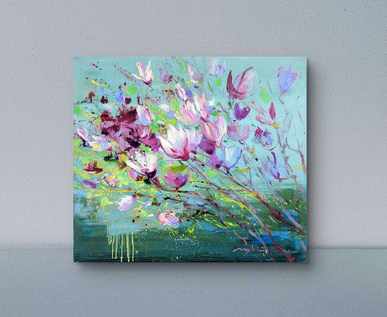 Magnolia on green blue 70x80