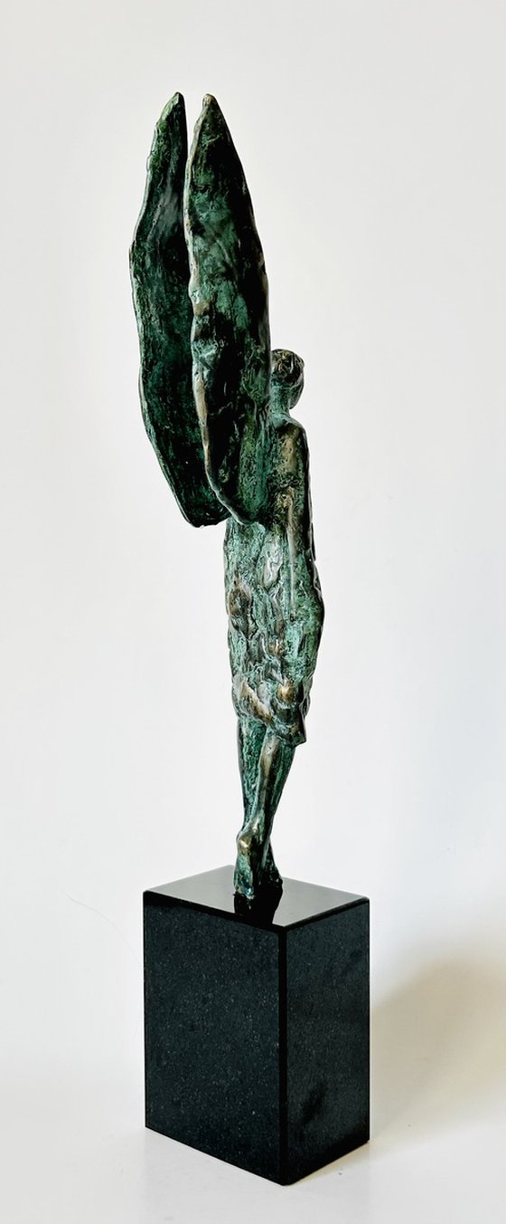 Guardian Angel, no.V/VIII