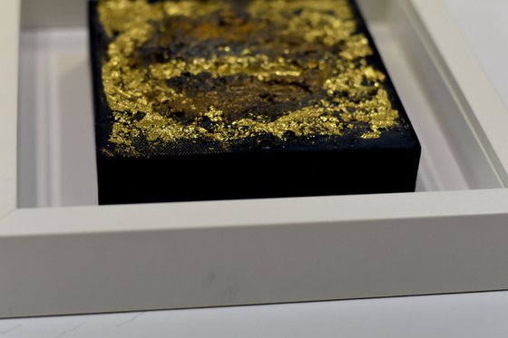 Pure Aurum