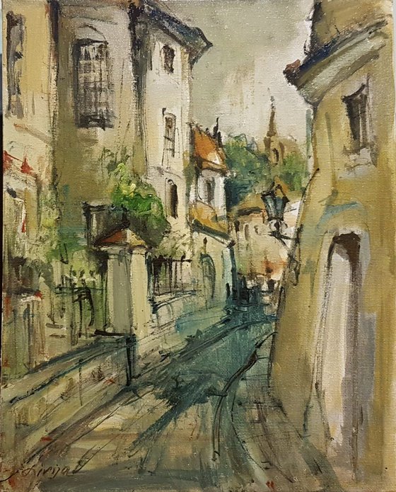 On Narrow Street