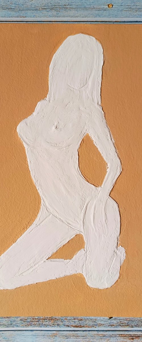 Minimalistic art Base relief Nude woman naked figure by Anastasia Art Line