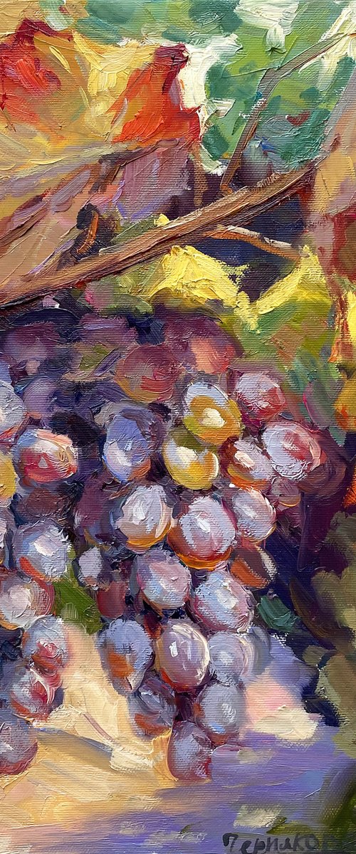 Grape by Evgeny Chernyakovsky