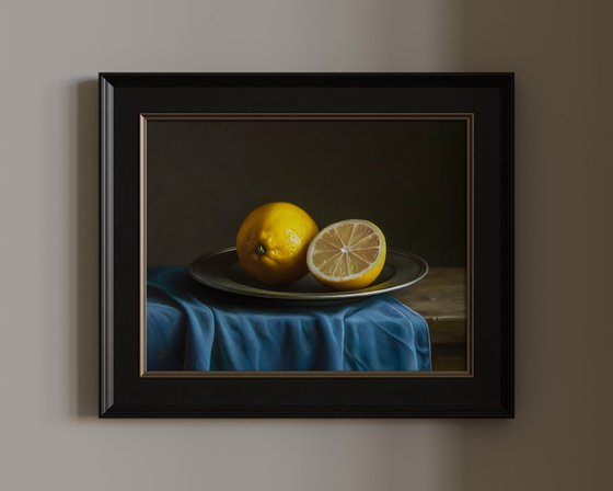 Lemons in a pewter plate