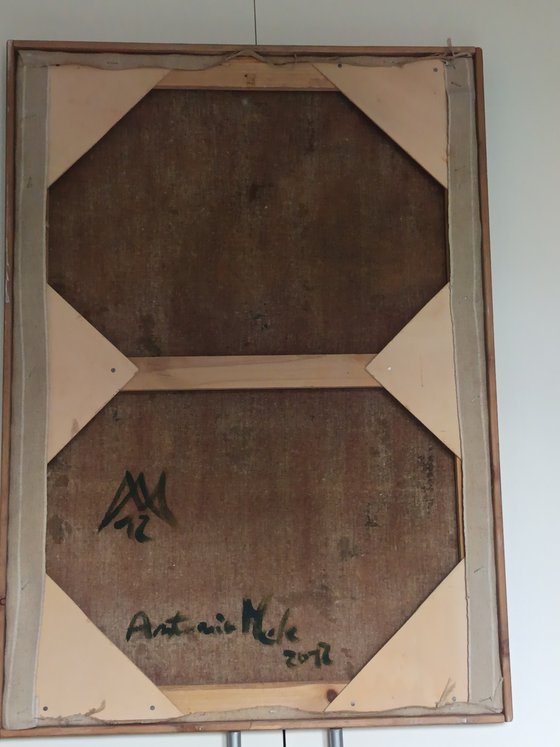 Mauricio Babilonia sleeping