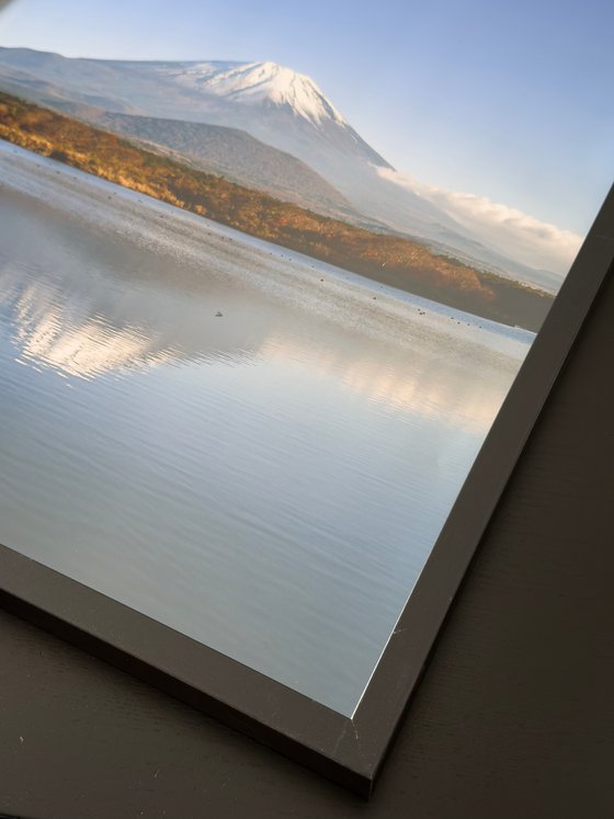 FUJI UNDER THE MOON XL