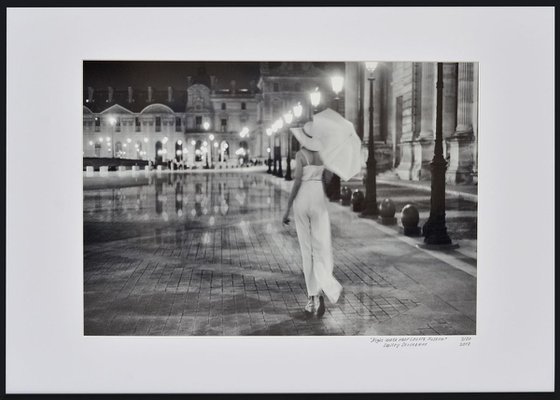 " Night walk near Louvre Museum " - Limited Edition 3 / 20
