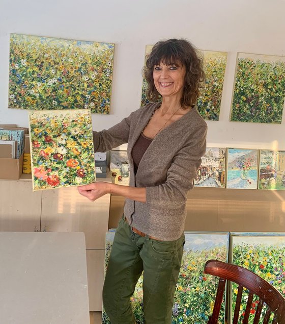 Colorful strawflowers