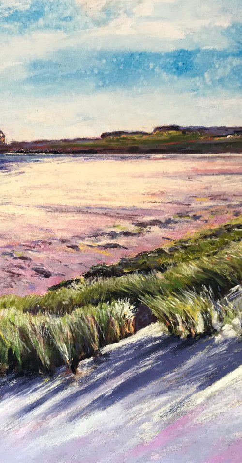 Bamburgh from Ross Sands by Andrew Moodie