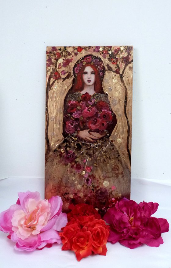 Madonna of roses 15 x 30 cm