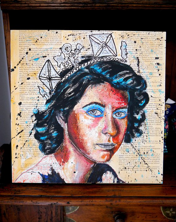 Portrait PS 154 Queen Jubilee - READY TO HANG -  HOME - Gift