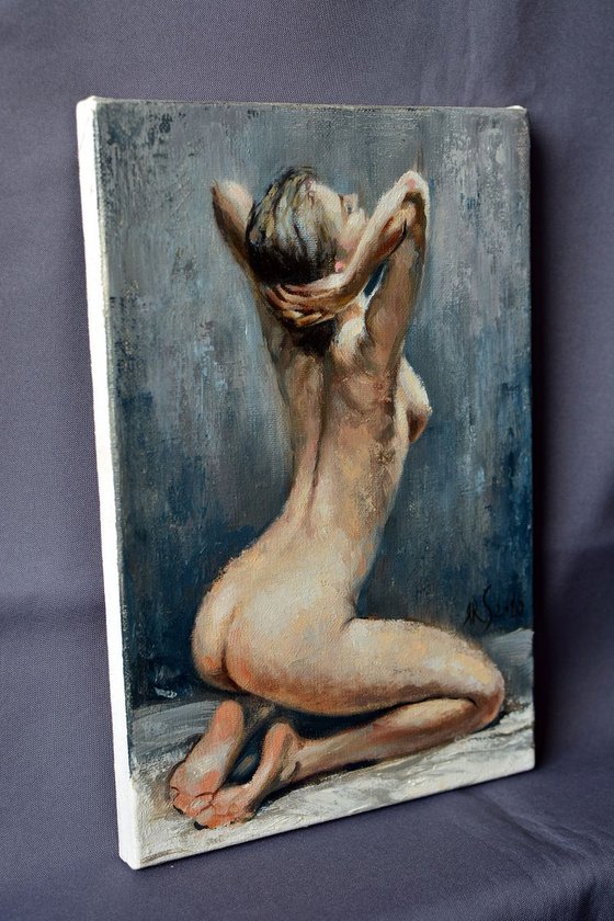 KNEELING NUDE FIGURE STUDY