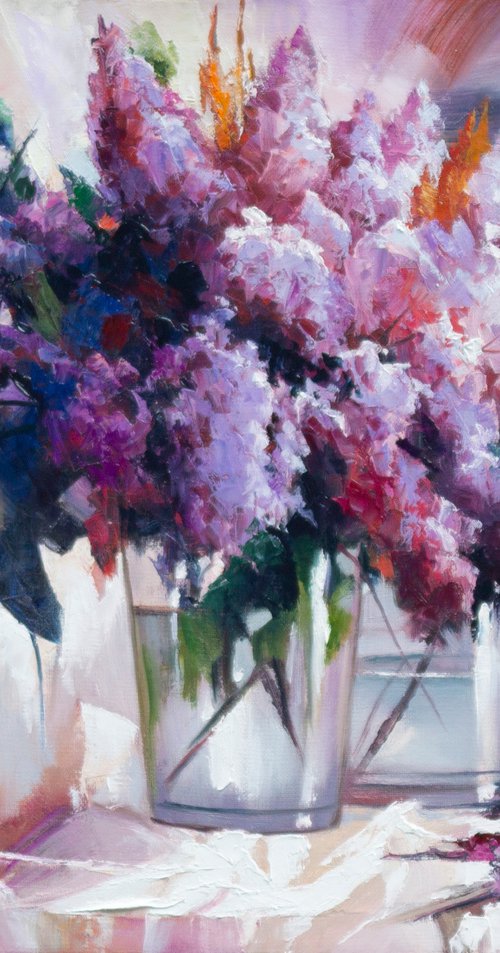 LILAC IN GLASS by Oleksii Vylusk