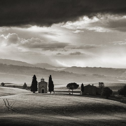 Chapel in Tuscany - Landscape Art Photo by Peter Zelei