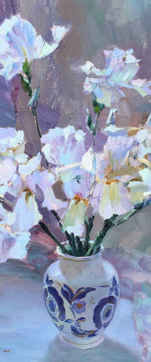 Beautiful iris butterflies. by Volodymyr Tarabanov