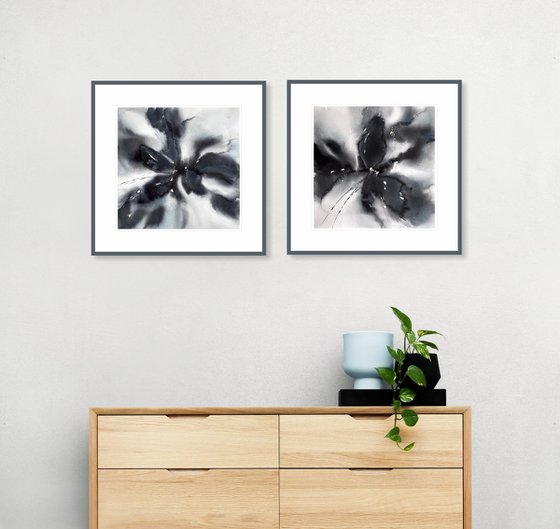 Black abstract flowers diptych