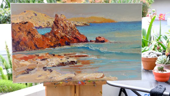 Red Rocks on Pacific Ocean