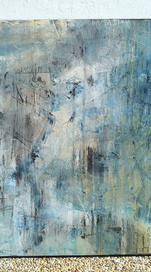 The Barely Visible by Carla Sá Fernandes