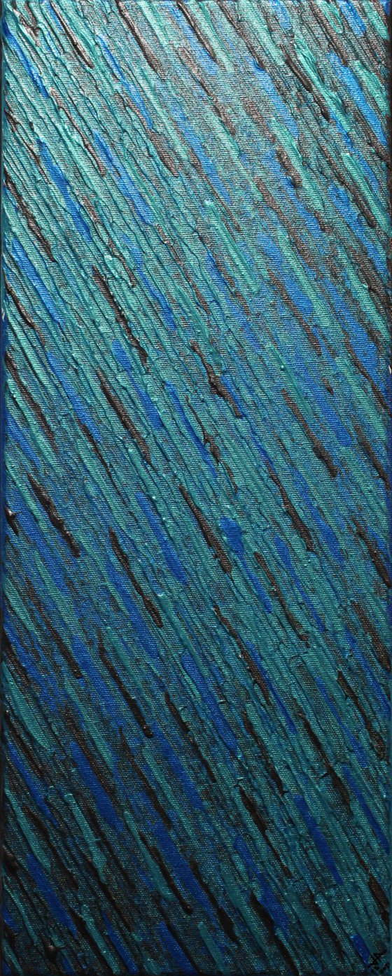 Iridescent gray blue knife texture