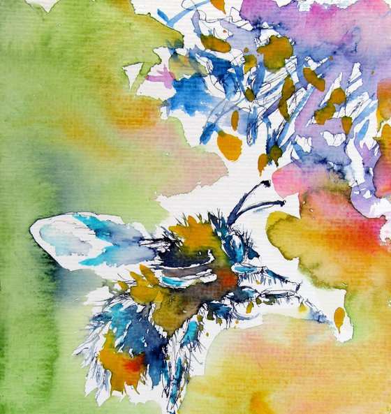 Bee with flower