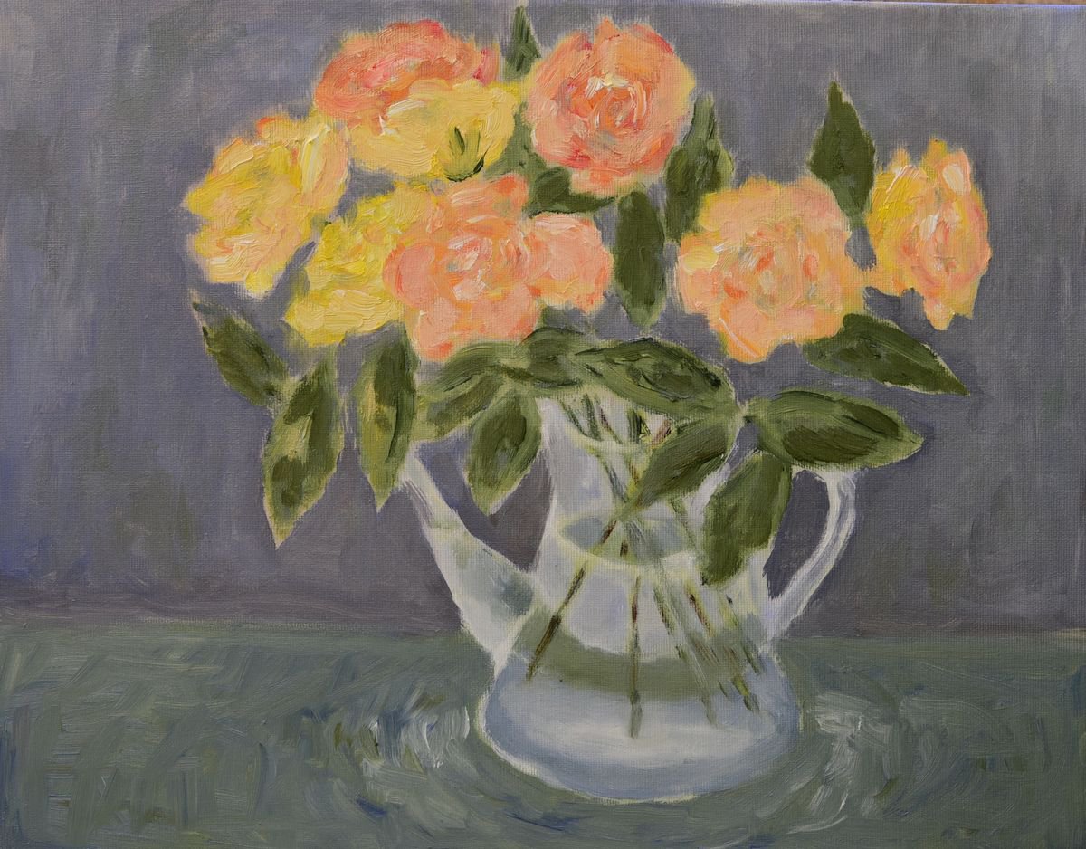 Roses in tea pot by Elena Zapassky