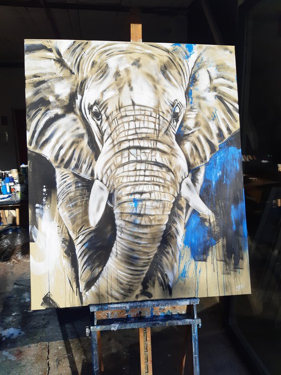 ELEPHANT #15 - Series 'One of the big five'