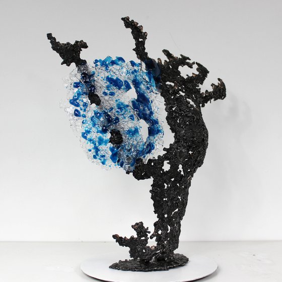 Belisama blue sea - Body woman sculpture metal bronze , steel and glass