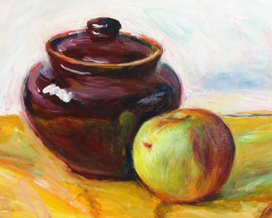 Pot and apple