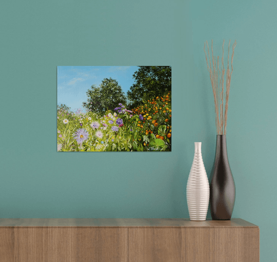 Vibrant Summer Garden