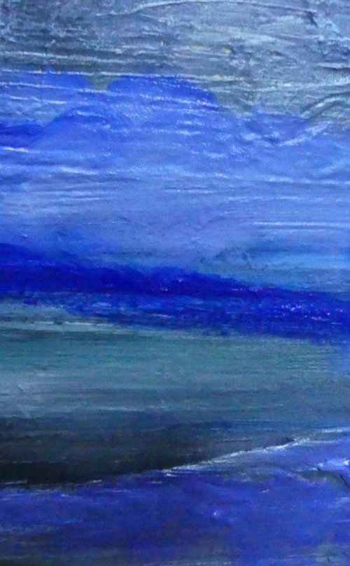Midnight by Lesley Blackburn