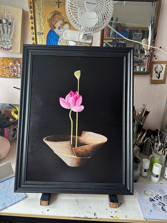 Ikebana: Lotus Flower