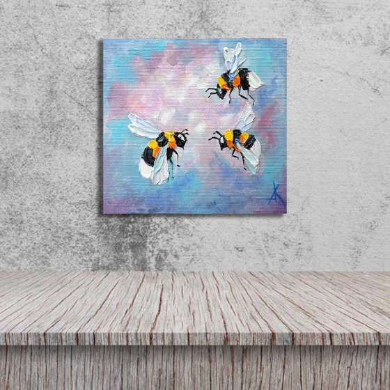 In the sky - small painting, bumblebee insects, oil painting, postcard, bumblebee, bumblebee oil, painting, gift, gift idea, insects