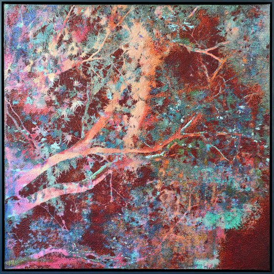 Oxidized burgundy tree leaves