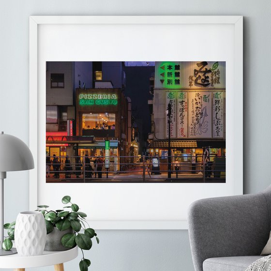 Neon Tokyo
