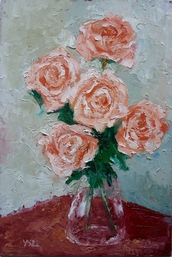 Cream Roses in Vase