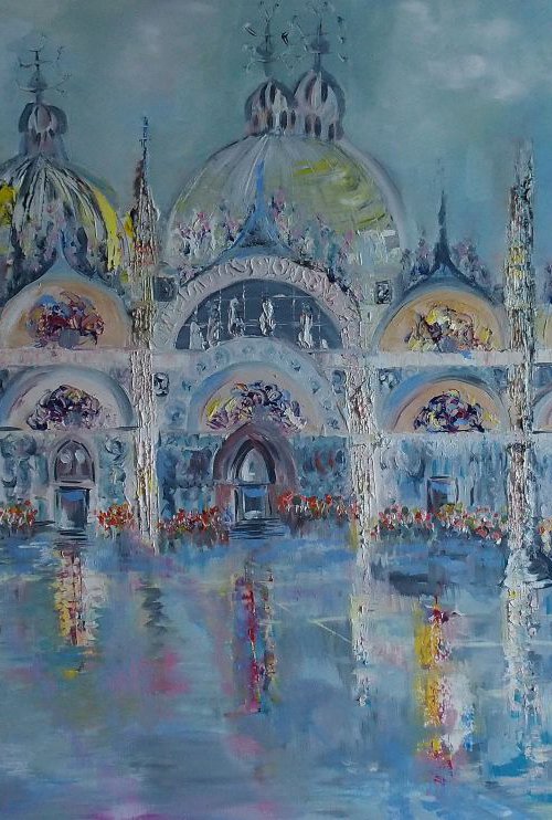 The Piazza , San Marco by Lesley Blackburn