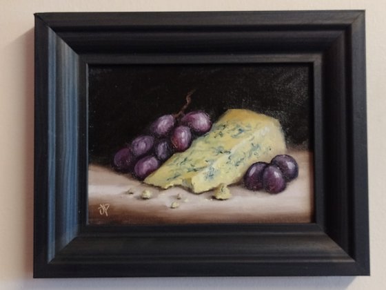 Blue Stilton Cheese with grapes