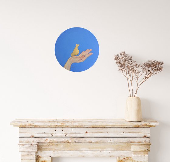 Original round painting - Hand and bird - Oil and golden leaf art for living room (2021)