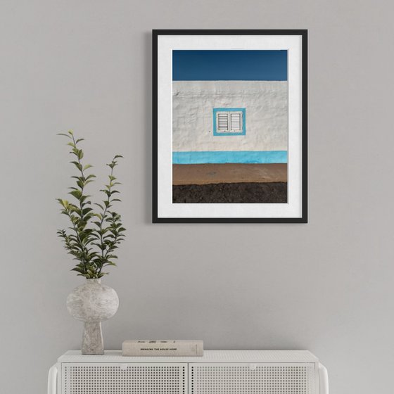MEDITERRANEAN MINIMALISM