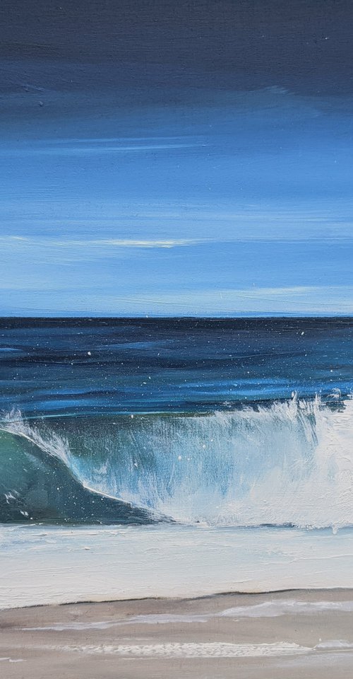 Crashing waves #1 by Jo Earl