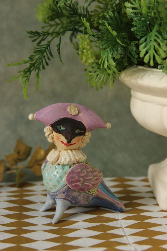 Tiny Nosy Bird. Ceramic sculpture. Offer: Get 3 Pay for 2