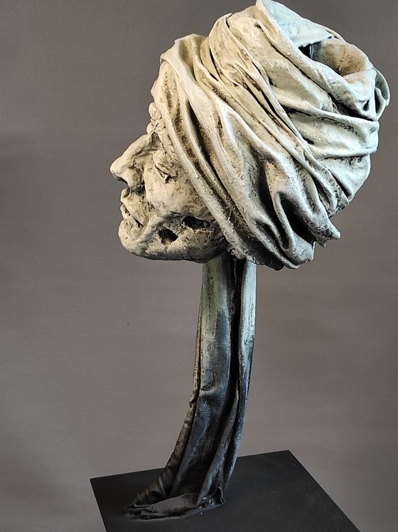 "Citizen of Kabul" Unique sculpture57x25x25cm