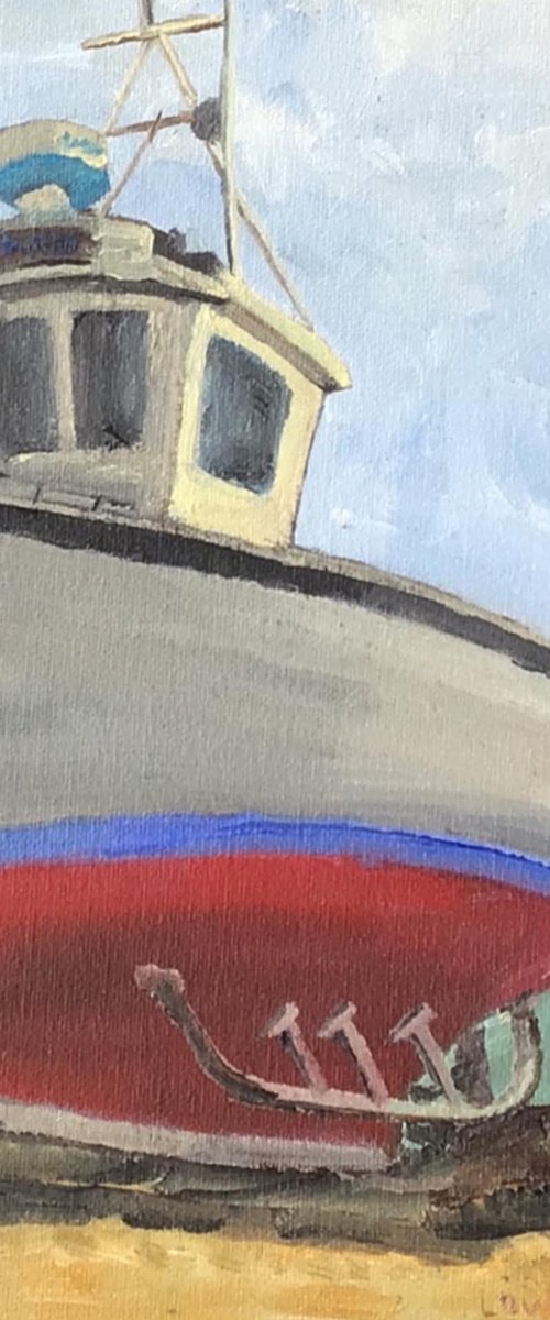 Fishing boat on the sand, an original oil painting. by Julian Lovegrove Art