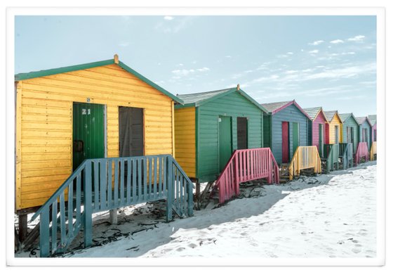 THE COLORS ON THE BEACH